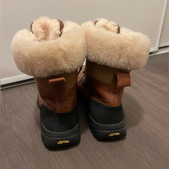 UGG Butte - Picture 2 of 5